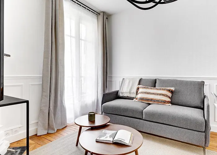 Bnbnova - 1br - Eiffel Tower & Seine Apartment